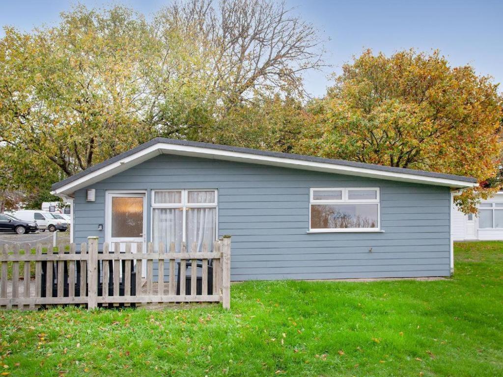 Sunnydaze-Detached Chalet With 2 Bedrooms And 2 Bathrooms And Private Parking Outside Door Dartmouth Buitenkant foto
